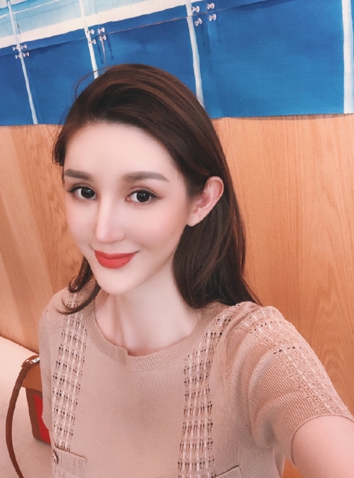 张婉婷的第一张照片--厦门相亲服务中心