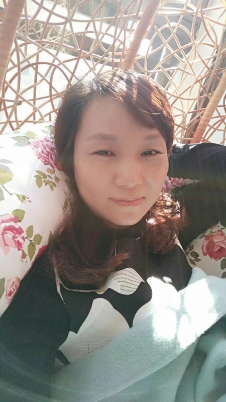 悦己的第一张照片--厦门相亲服务中心