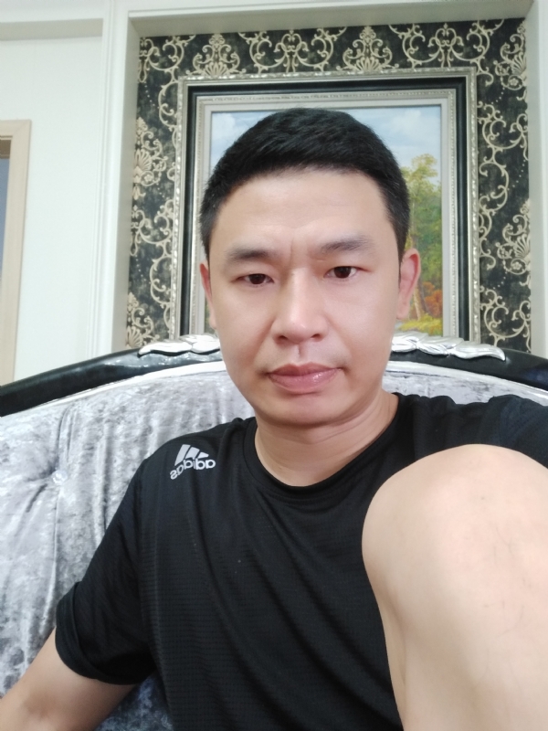 风的第一张照片--厦门相亲服务中心