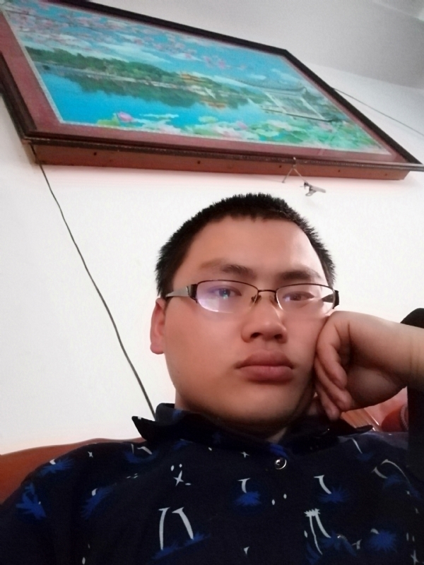 90男孩的第一张照片--厦门相亲服务中心