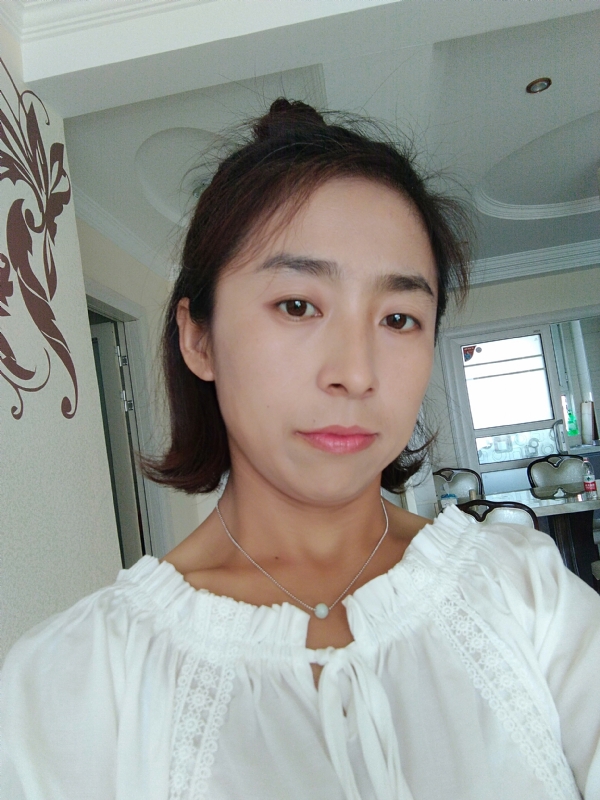 柠檬的第一张照片--厦门相亲服务中心