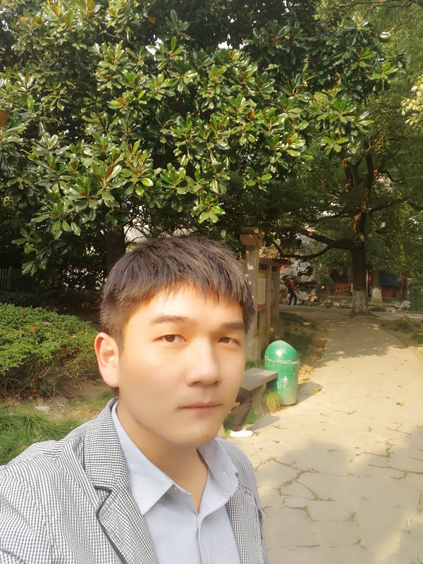 暂时的第一张照片--厦门相亲服务中心