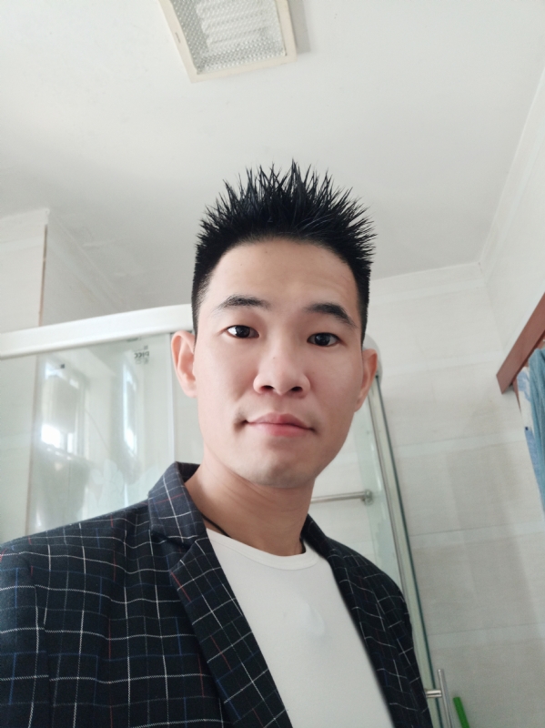 往事随风的第一张照片--厦门相亲服务中心