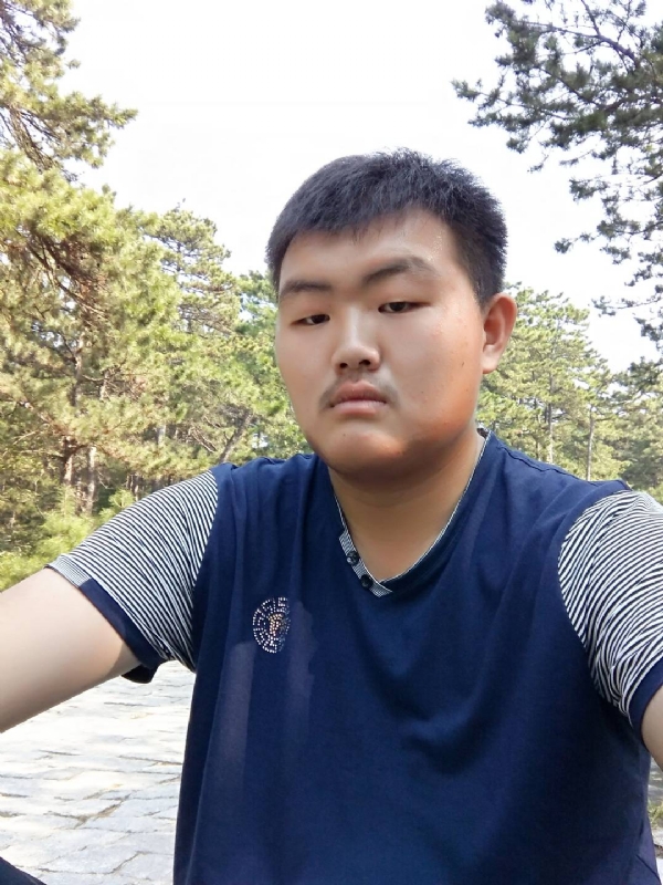 单身小伙的第一张照片--厦门相亲服务中心