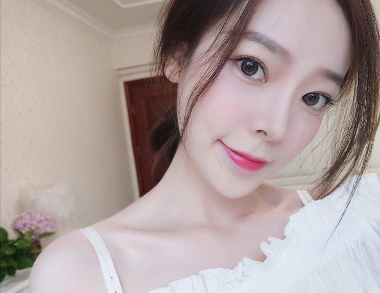 美伊i的第一张照片--厦门相亲服务中心