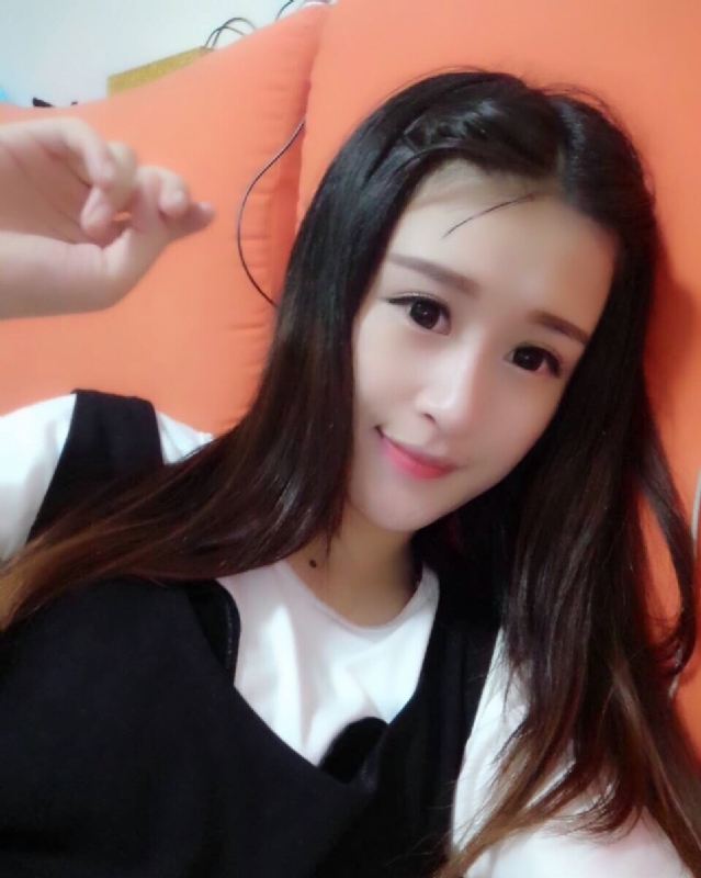花开的季节的第一张照片--厦门相亲服务中心