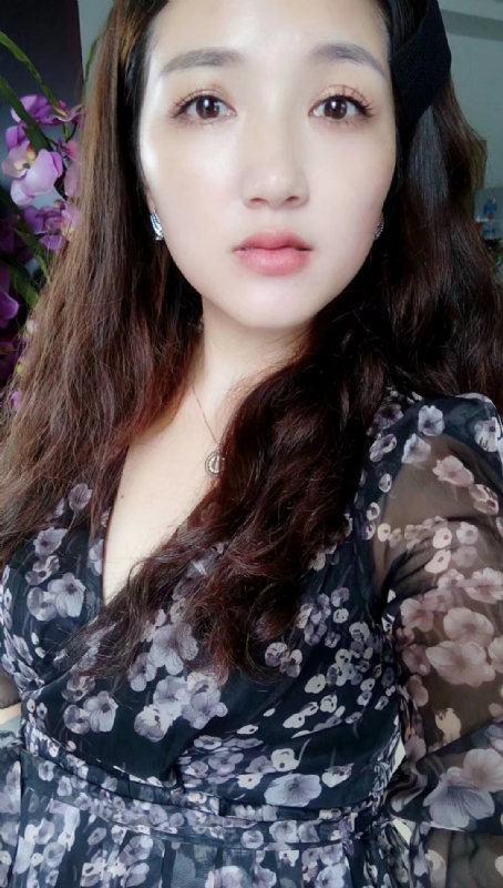 Jasmyn的第一张照片--厦门相亲服务中心