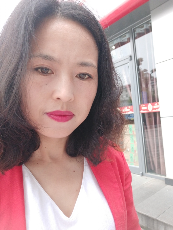 枫叶飘零的第一张照片--厦门相亲服务中心