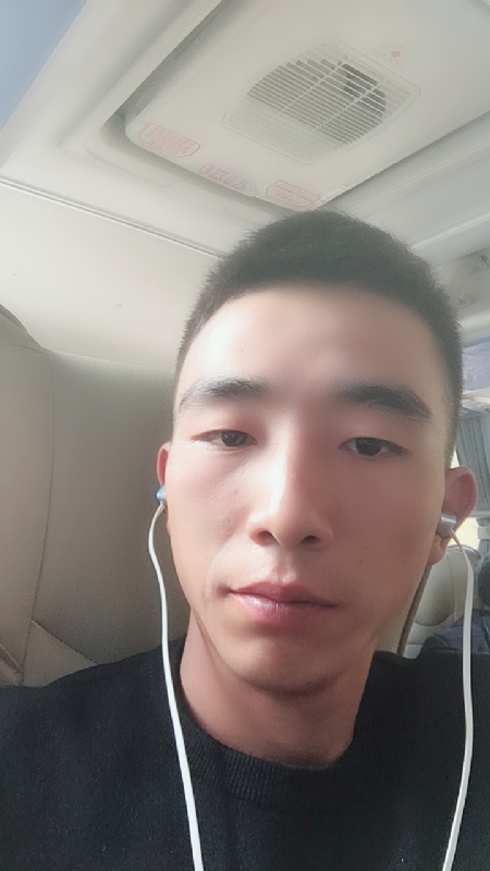 九二年的猴子的第一张照片--厦门相亲服务中心