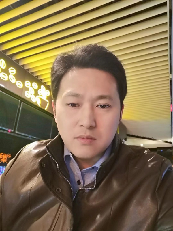 只为伊人醉的第一张照片--厦门相亲服务中心