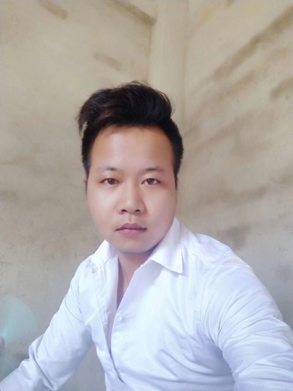 寻觅爱情的第一张照片--厦门相亲服务中心