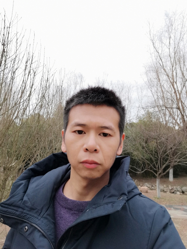 寞峰的第一张照片--厦门相亲服务中心