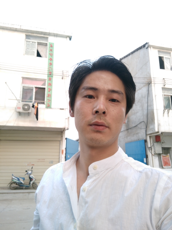 峰哥的第一张照片--厦门相亲服务中心