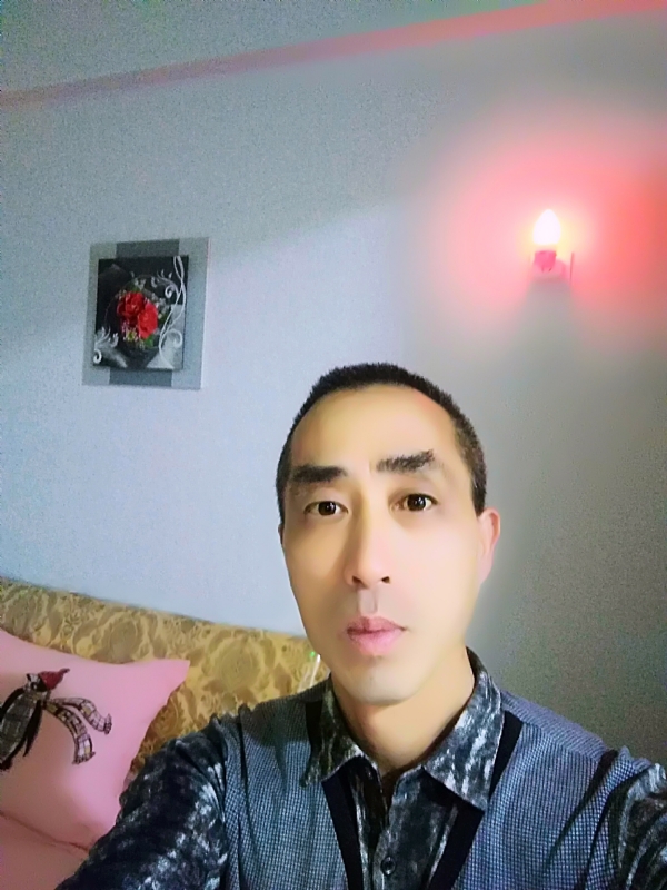 真诚的第一张照片--厦门相亲服务中心