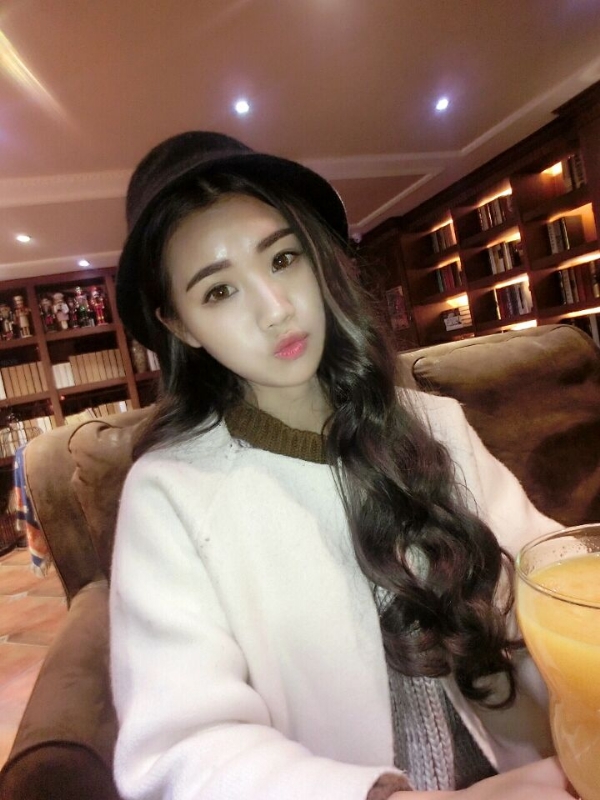 气质小妹的第三张照片--厦门相亲服务中心