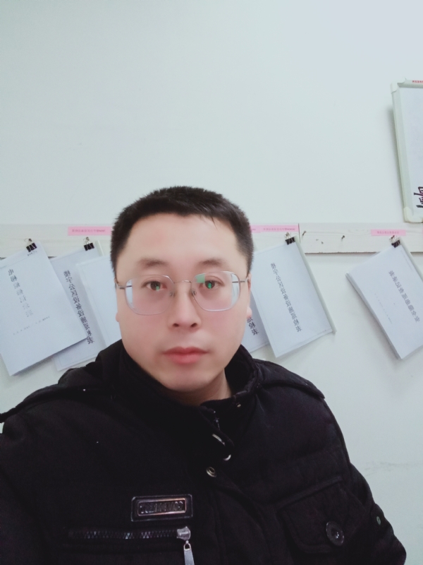 一头猪的第一张照片--厦门相亲服务中心