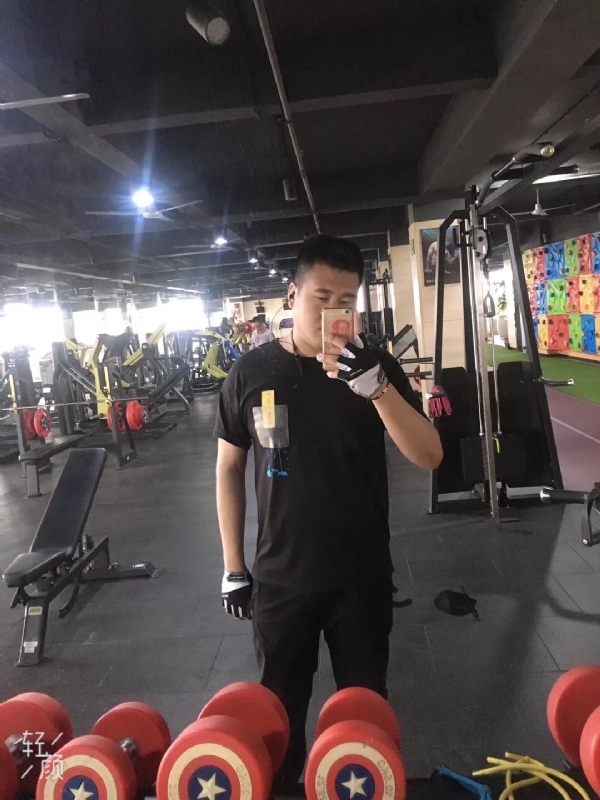 余生有你的第一张照片--厦门相亲服务中心