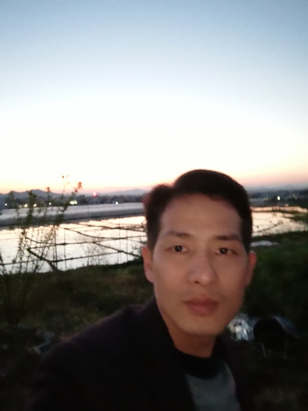 不忘初心的第一张照片--厦门相亲服务中心