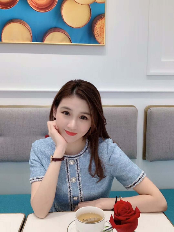 Emily的第二张照片--厦门相亲服务中心