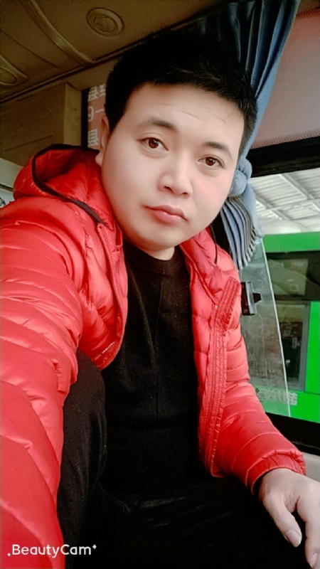 曾志的第一张照片--厦门相亲服务中心