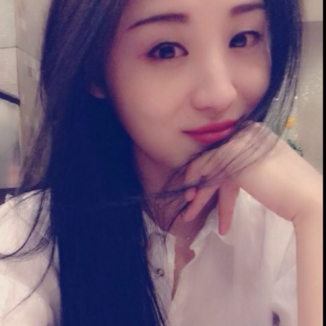 在水一方的第一张照片--厦门相亲服务中心