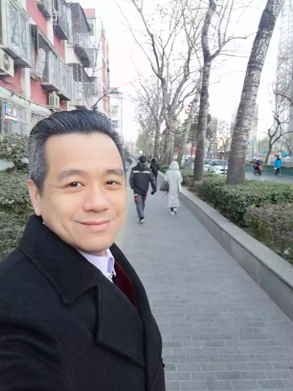 球控的第一张照片--厦门相亲服务中心