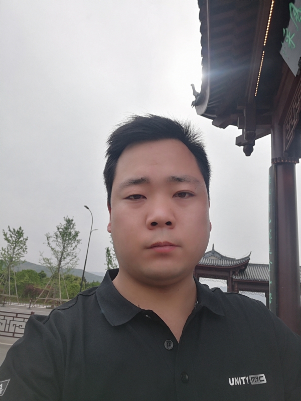 微笑的第一张照片--厦门相亲服务中心