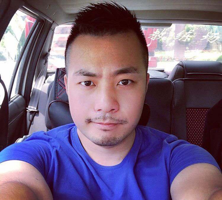 刘江平的第三张照片--厦门相亲服务中心