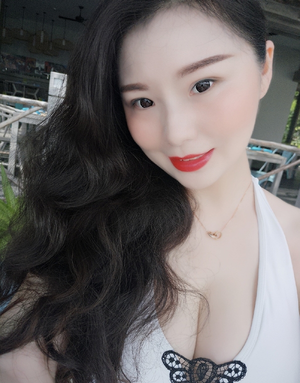 yoyo的第一张照片--厦门相亲服务中心
