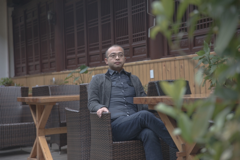 世界那么大的第一张照片--厦门相亲服务中心