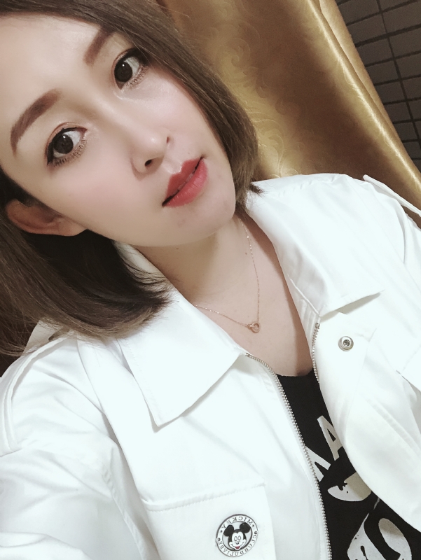 夕阳的第一张照片--厦门相亲服务中心