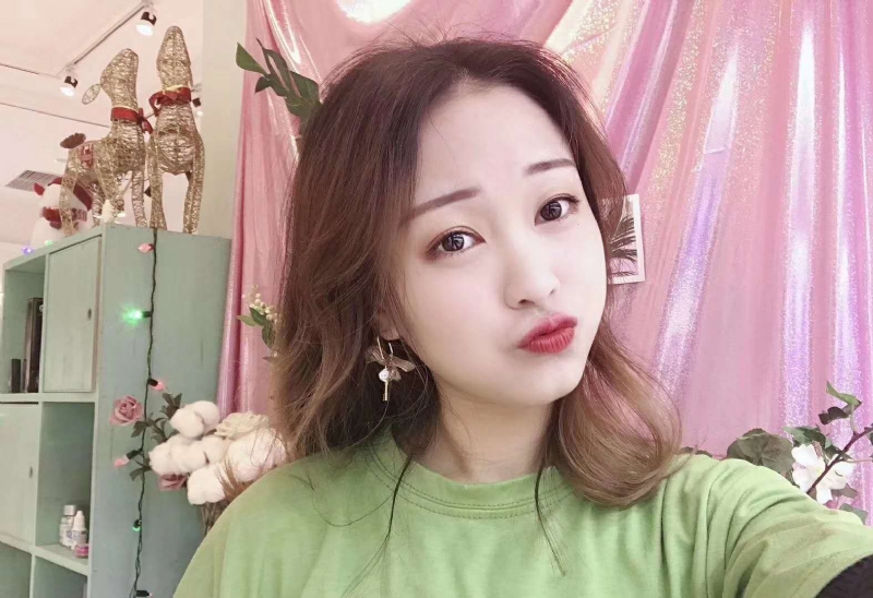 罗兰的第二张照片--厦门相亲服务中心
