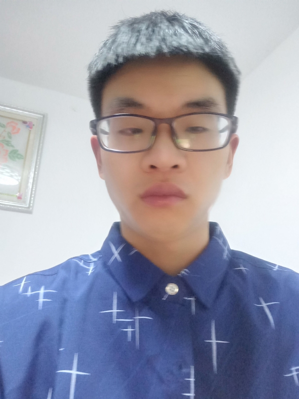 搬砖小伙的第一张照片--厦门相亲服务中心