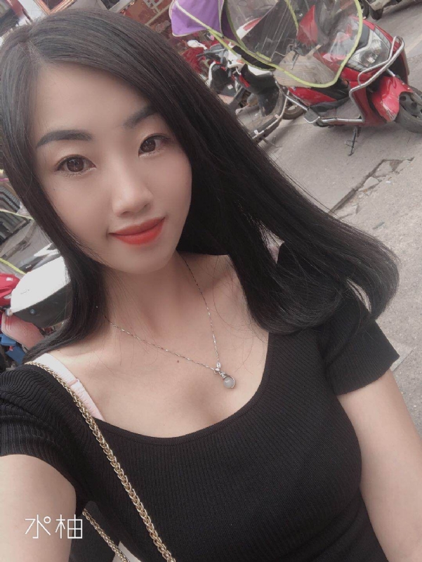 响的第一张照片--厦门相亲服务中心