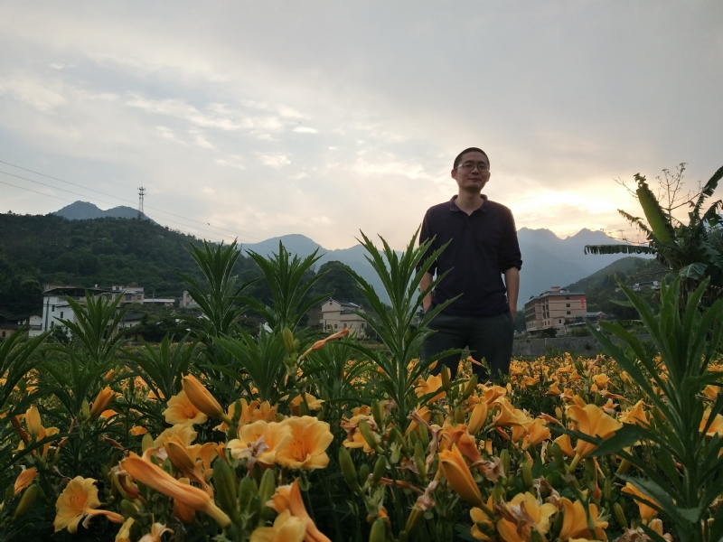 黄晓东的第一张照片--厦门相亲服务中心