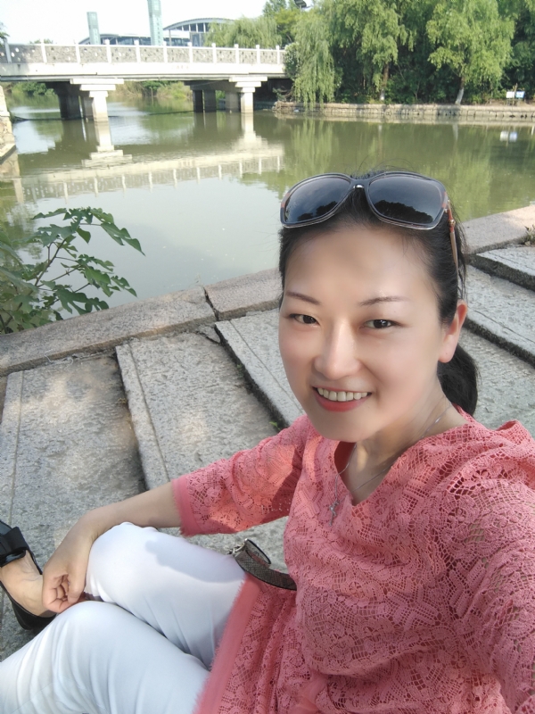 渴慕的第一张照片--厦门相亲服务中心