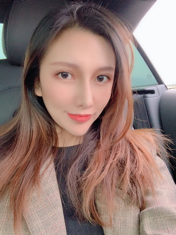 李岚Lancy的第一张照片--厦门相亲服务中心
