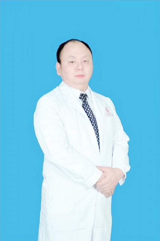 小村医的第一张照片--厦门相亲服务中心