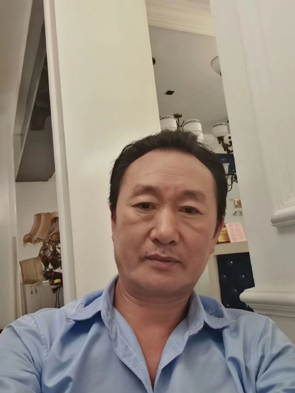 青松的第一张照片--厦门相亲服务中心