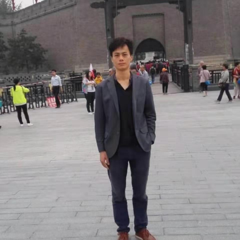 认真的第一张照片--厦门相亲服务中心