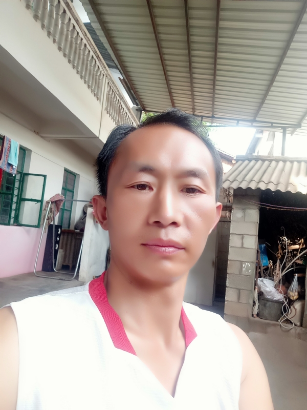 白鸽的第一张照片--厦门相亲服务中心