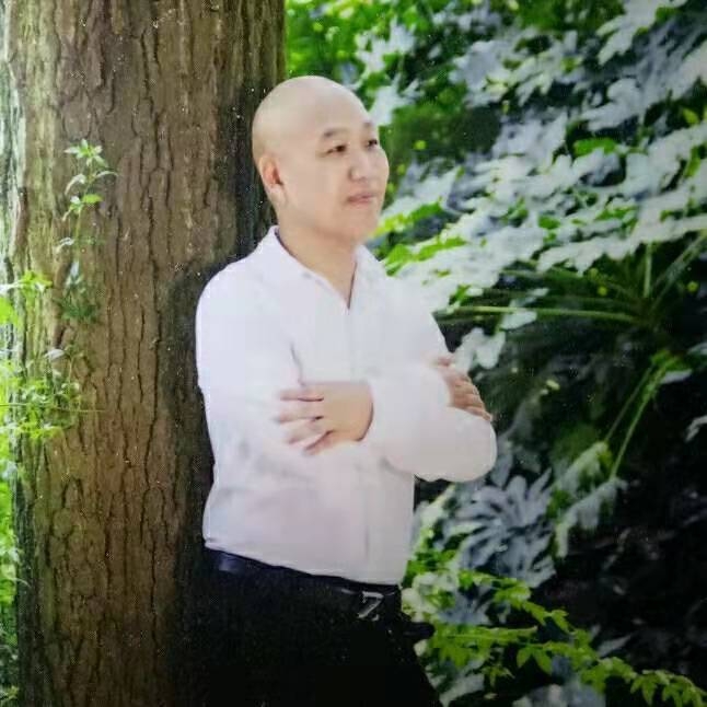 郑鑫牵手的第一张照片--厦门相亲服务中心