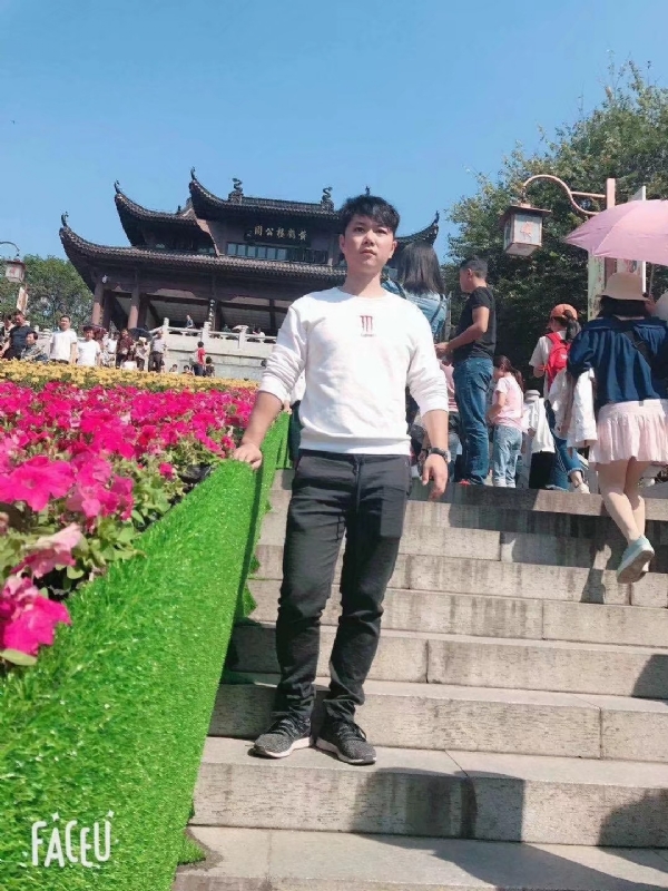 坦然的第二张照片--厦门相亲服务中心