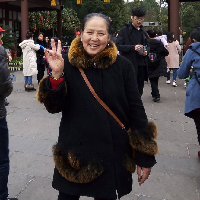 刘刘的第一张照片--厦门相亲服务中心