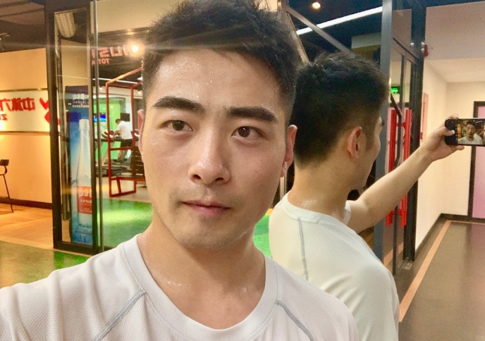 迁就的第一张照片--厦门相亲服务中心