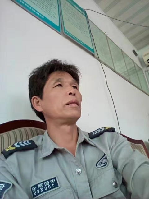 卧窗听雨的第一张照片--厦门相亲服务中心