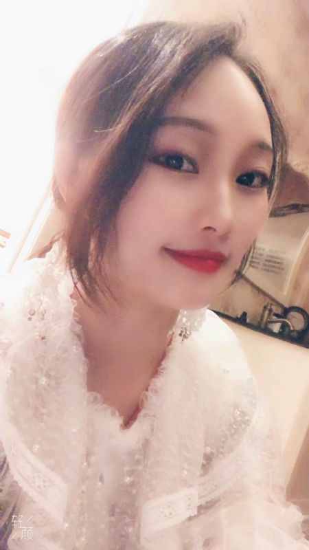 雯雯的第一张照片--厦门相亲服务中心