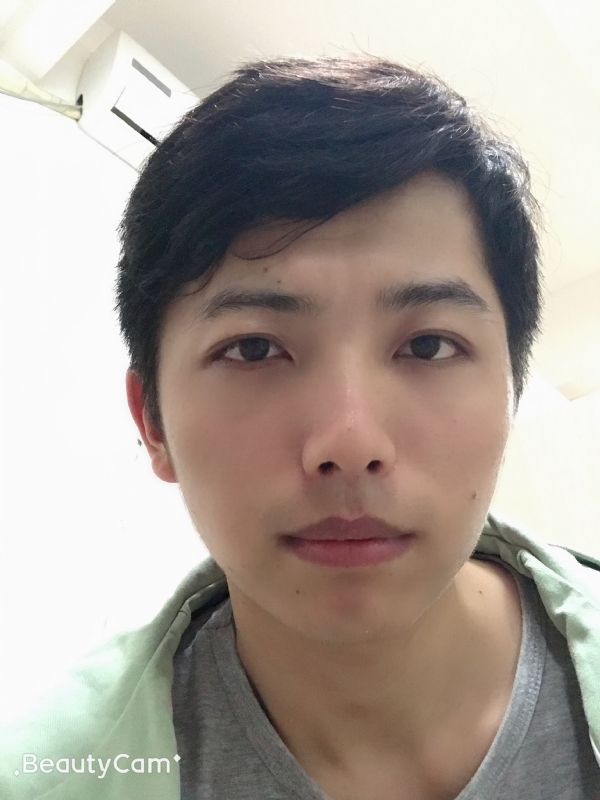 杨树的第一张照片--厦门相亲服务中心