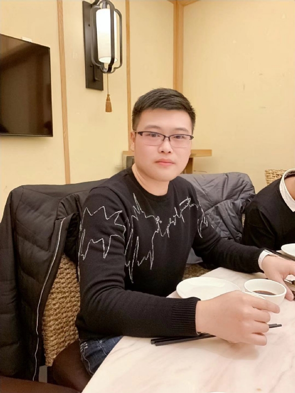 YIDA的第一张照片--厦门相亲服务中心