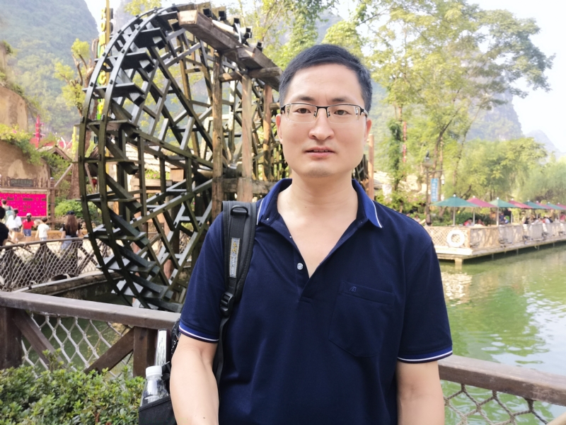 一笑而过的第一张照片--厦门相亲服务中心
